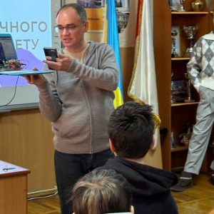 Безпечний інтернет: у ліцеї №72 відбувся кіберівент ДУІТЗ