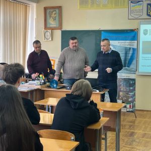 Викладачі ДУІТЗ провели профорієнтаційний захід у 63-му ліцеї