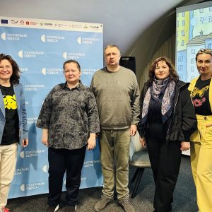 Зруйноване довкілля та незламні люди: представники факультету БСК відвідали документальні покази про Херсон
